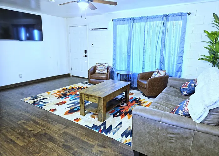 3bd, King, Brkfst, Large Tvs, Wd, Sleeps 11, Bbq *